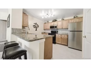 Photo #5: 2454174 Listing 