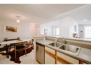 Photo #4: 2455124 Listing 