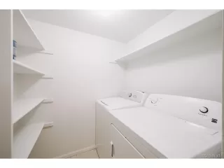 Photo #5: 2455124 Listing 