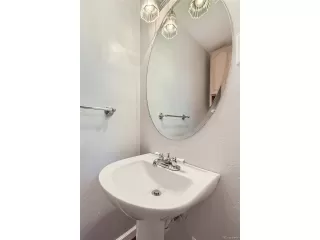 Photo #4: 2456470 Listing 