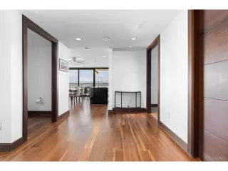 Photo #4: 2458342 Listing