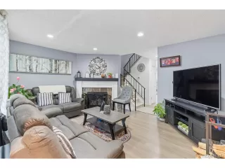 Photo #2: 2459215 Listing