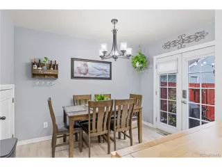 Photo #5: 2459215 Listing