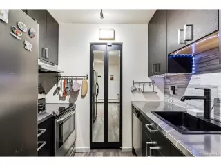 Photo #3: 2460373 Listing