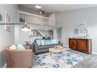 Photo #4: 2462702 Listing 