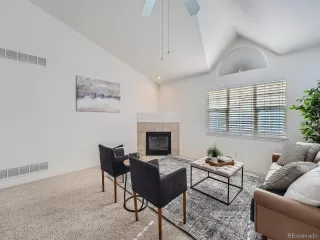 Photo #4: 2462838 Listing 