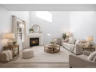 Photo #6: 2463072 Listing 