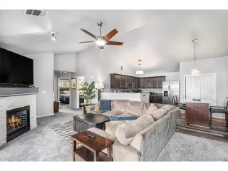 Photo #4: 2463813 Listing 