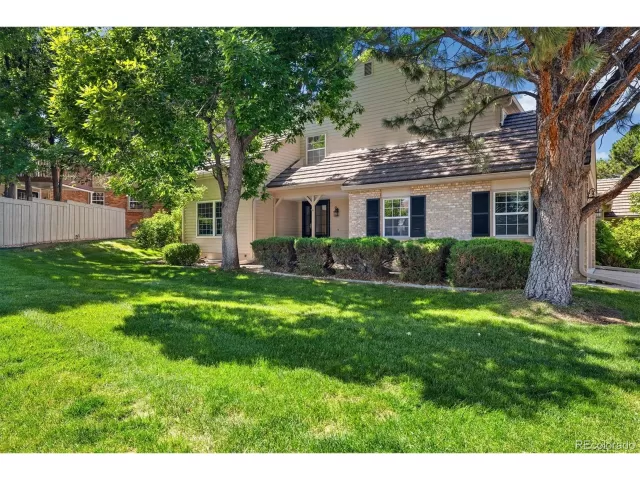 MLS: 2464747 Condo For Sale