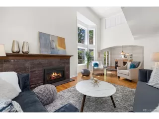 Photo #4: 2464747 Listing 