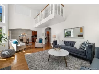 Photo #5: 2464747 Listing 