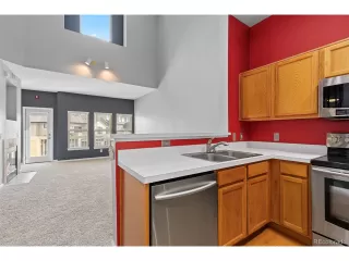 Photo #5: 2465790 Listing 