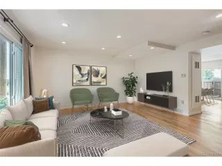 Photo #2: 2466244 Listing