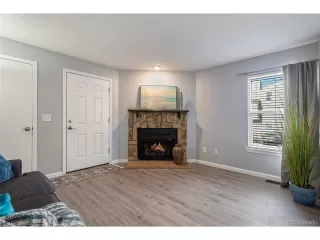 Photo #2: 2468068 Listing