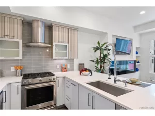 Photo #6: 2468611 Listing