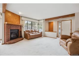 Photo #2: 2471705 Listing 