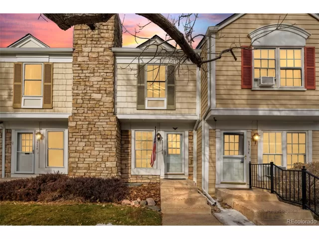 MLS: 2476719 Condo For Sale