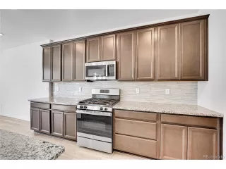 Photo #6: 2479659 Listing 