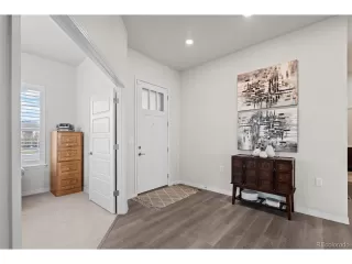 Photo #3: 2481345 Listing