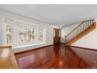 Photo #2: 2482352 Listing 