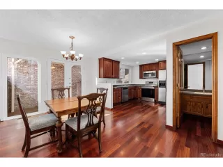 Photo #4: 2482352 Listing 