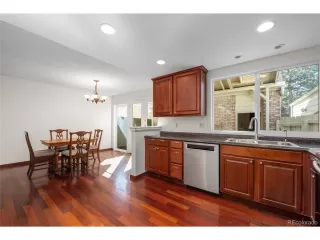 Photo #6: 2482352 Listing 