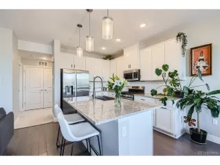 Photo #2: 2485804 Listing