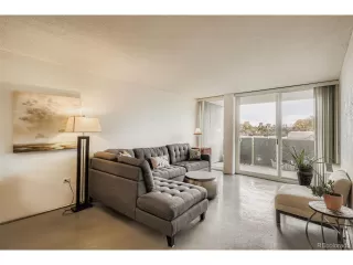 Photo #2: 2487359 Listing