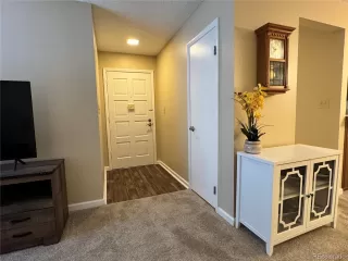 Photo #2: 2488325 Listing 