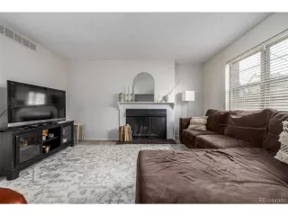 Photo #6: 2490730 Listing