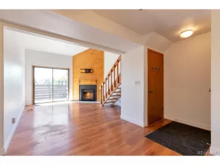 Photo #2: 2491008 Listing