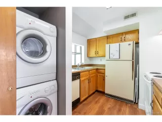 Photo #6: 2491008 Listing