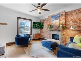 Photo #2: 2491660 Listing