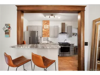Photo #4: 2491660 Listing
