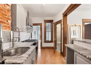 Photo #5: 2491660 Listing