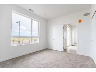 Photo #4: 2492773 Listing