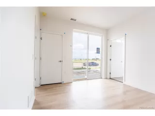 Photo #6: 2492773 Listing