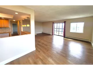 Photo #3: 2493889 Listing