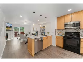 Photo #3: 2496730 Listing