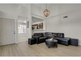 Photo #2: 2497339 Listing 