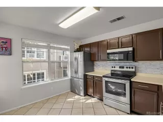 Photo #3: 2497339 Listing 