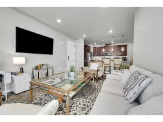 Photo #2: 2498795 Listing