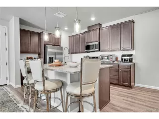 Photo #6: 2498795 Listing