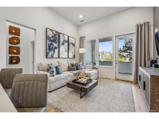 Photo #3: 2499235 Listing