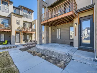 Photo #2: 2499601 Listing 