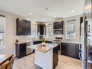 Photo #3: 2499601 Listing 