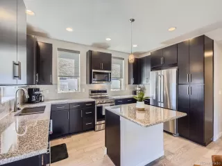 Photo #4: 2499601 Listing 