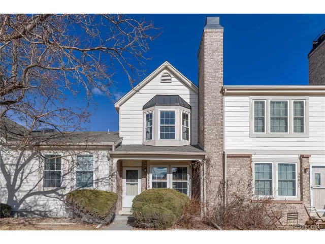 MLS: 2500068 Condo For Sale