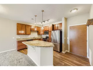 Photo #2: 2501321 Listing 