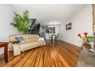 Photo #4: 2504552 Listing